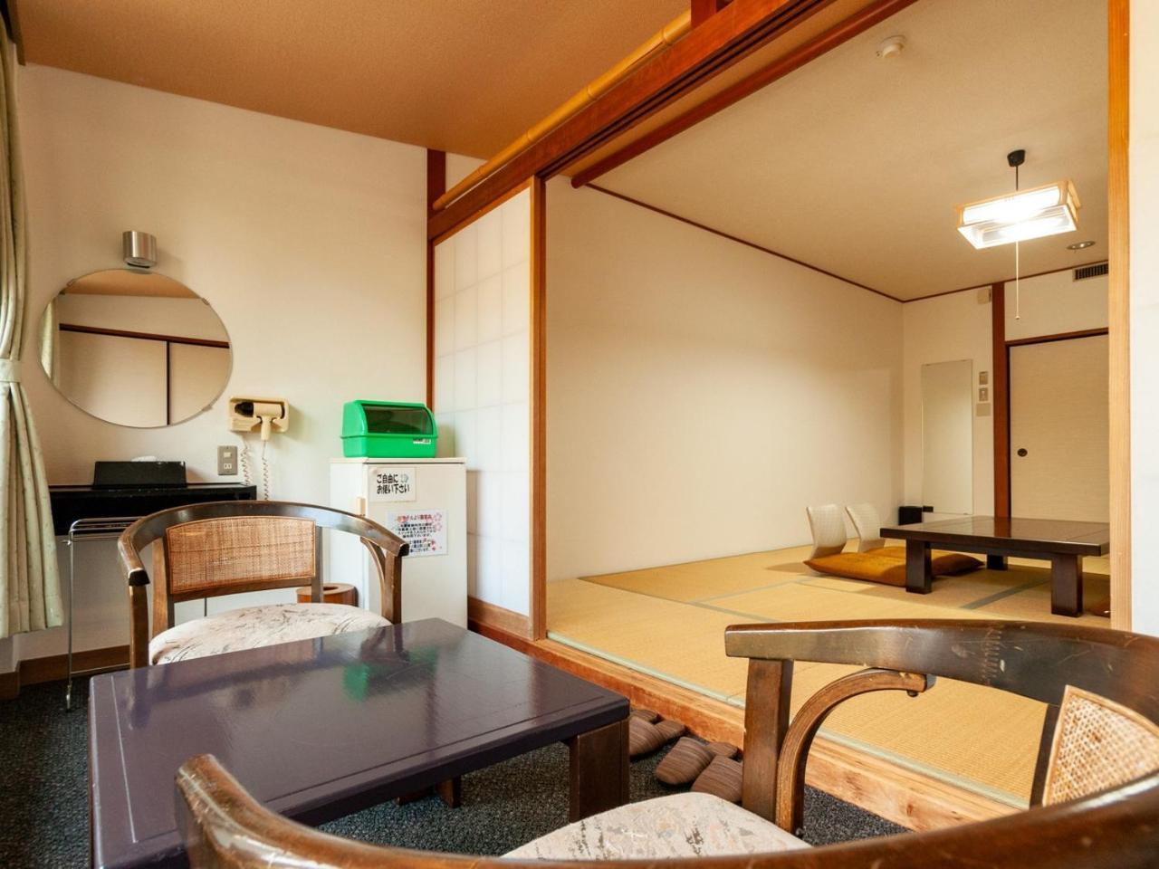 Kikuchi Grand Hotel Экстерьер фото