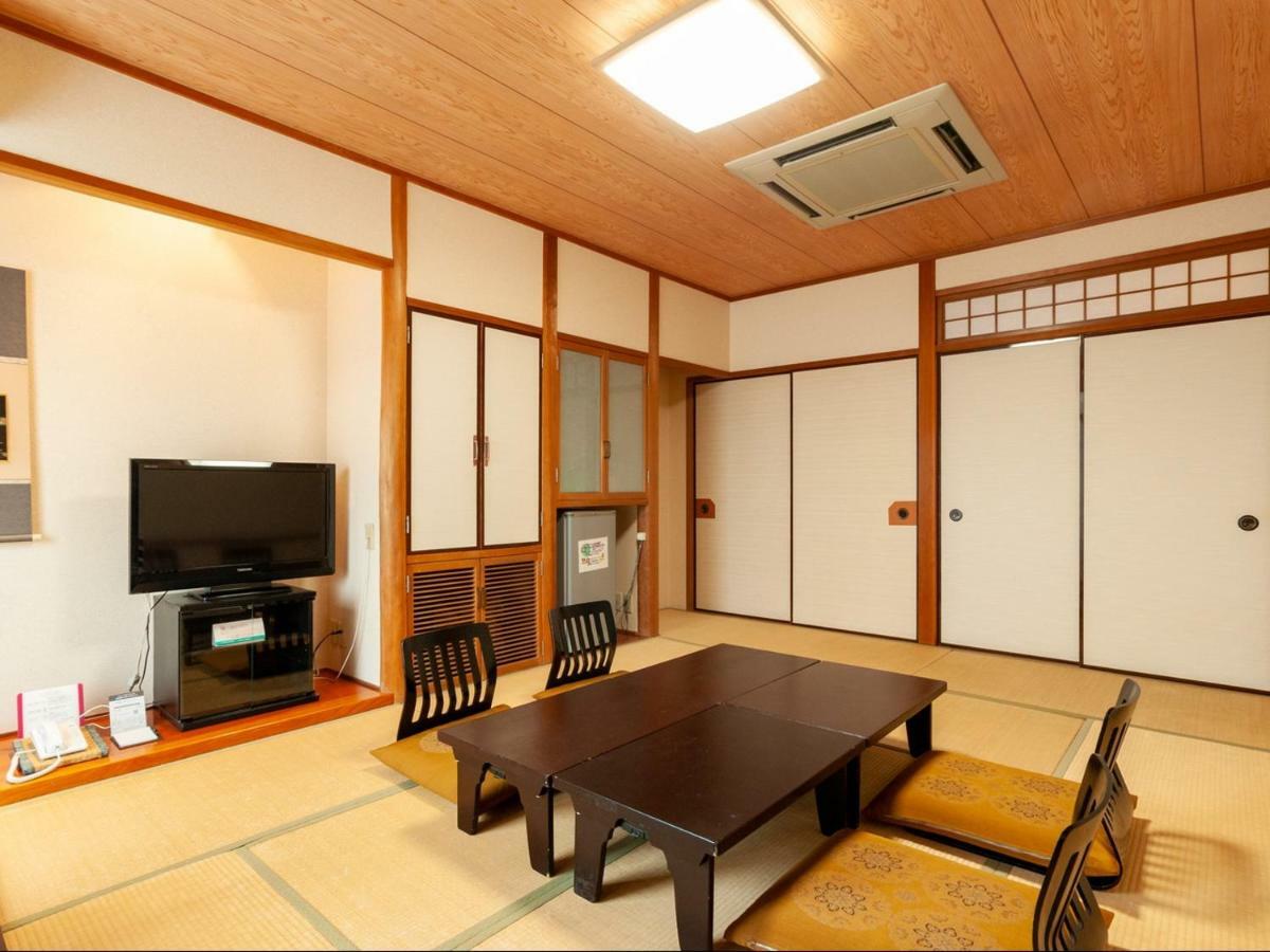 Kikuchi Grand Hotel Экстерьер фото