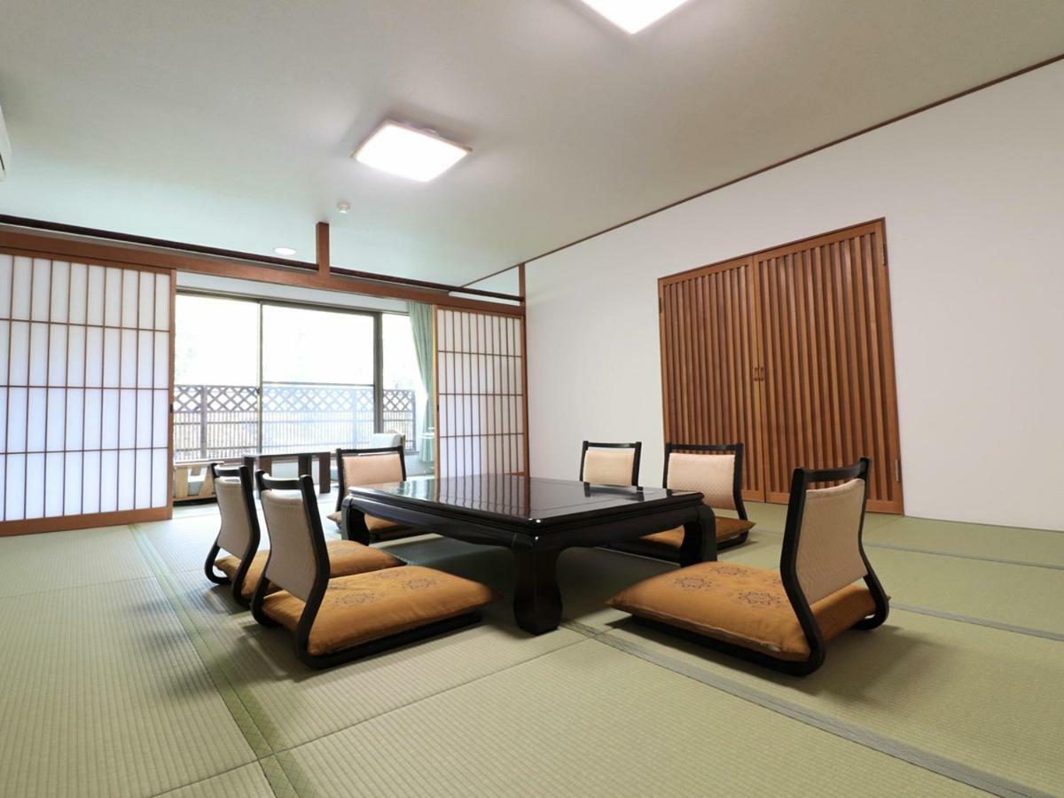 Kikuchi Grand Hotel Экстерьер фото